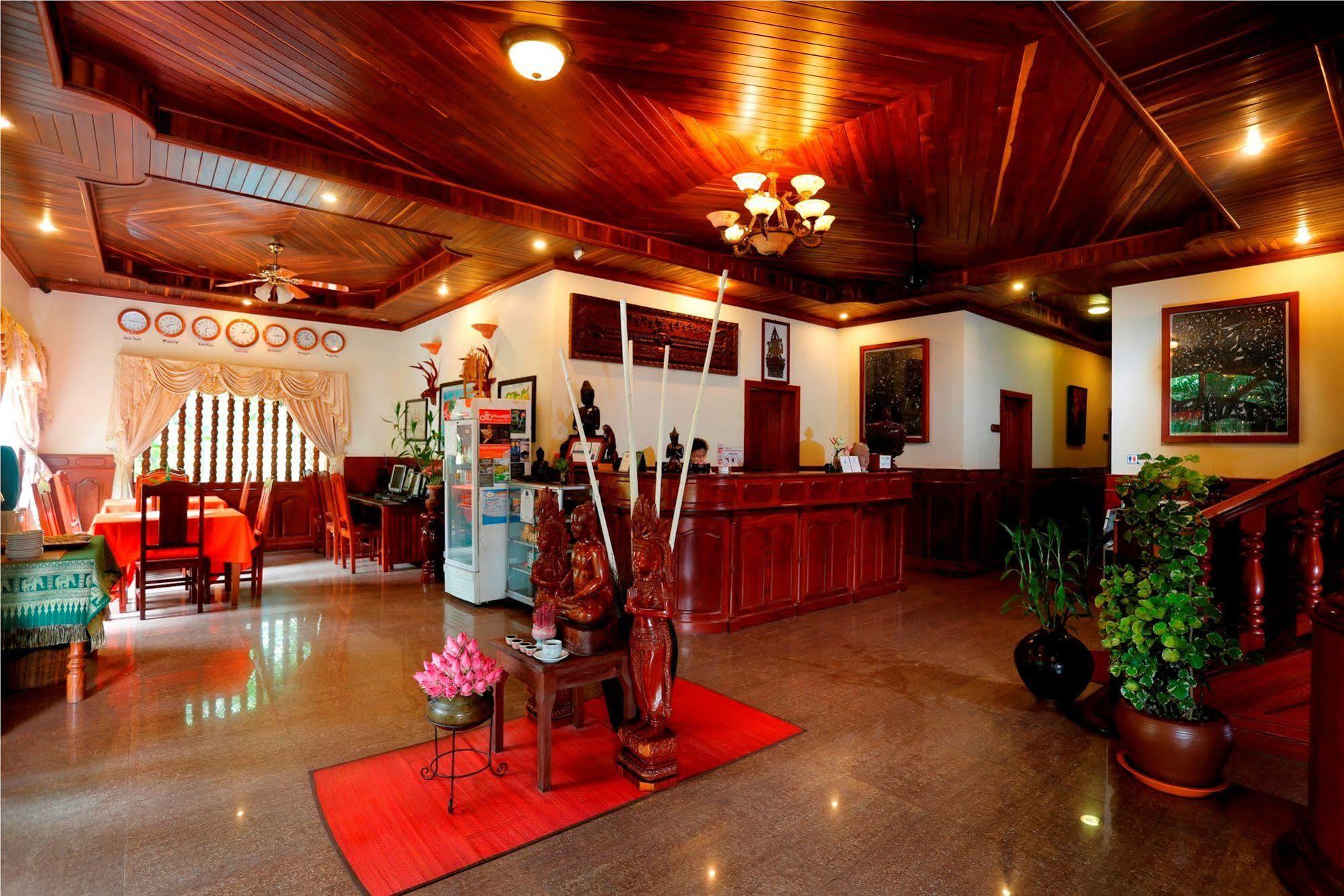 Forest King Hotel シェムリアップ エクステリア 写真